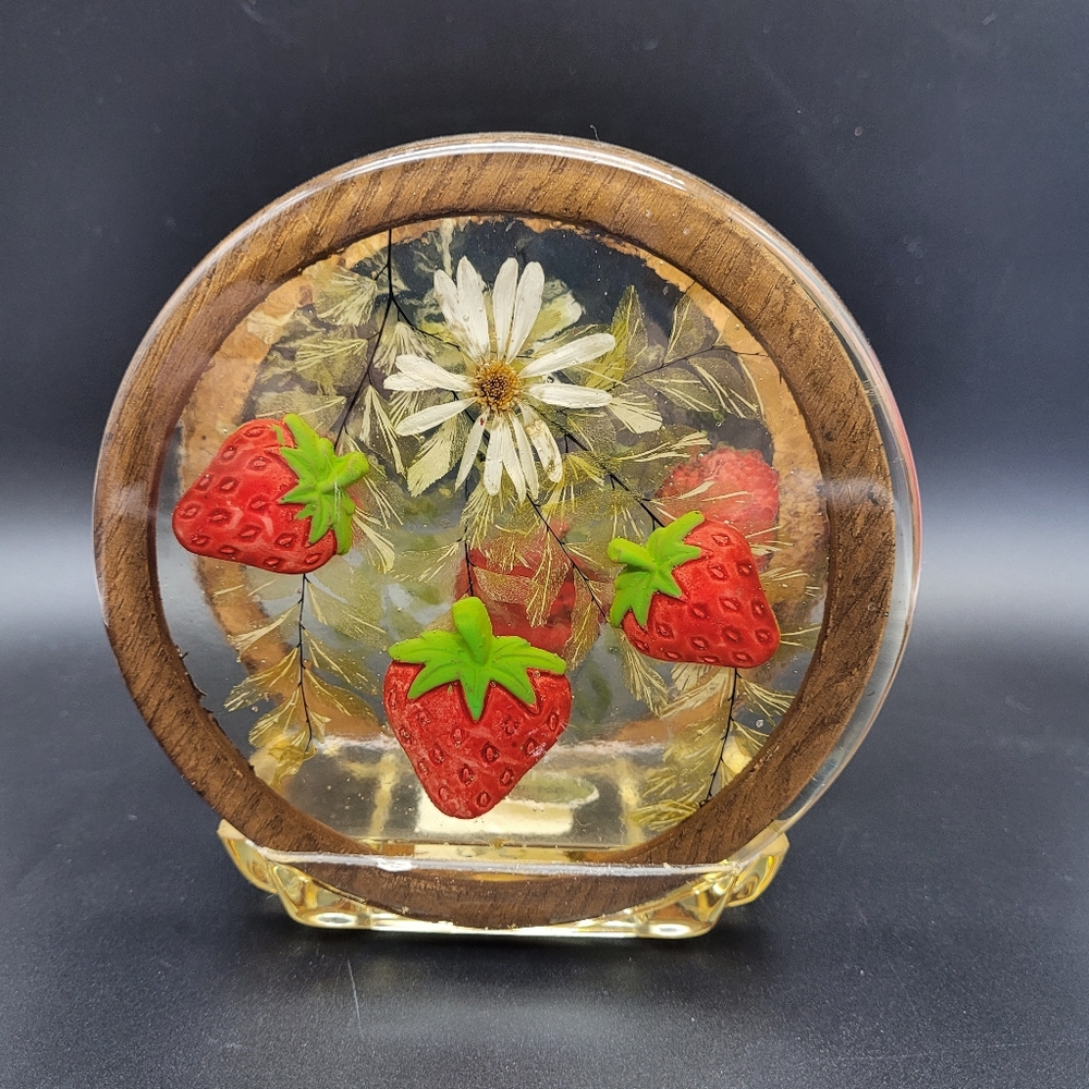Vintage Strawberry Pressed Flower Lucite Acrylic Napkin Holder 5 1/4" Cottage